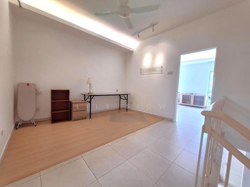 Townhouse for Sale in 16 Sierra (Puchong) - Lily Siow - Study - PropertyGuru.com.my