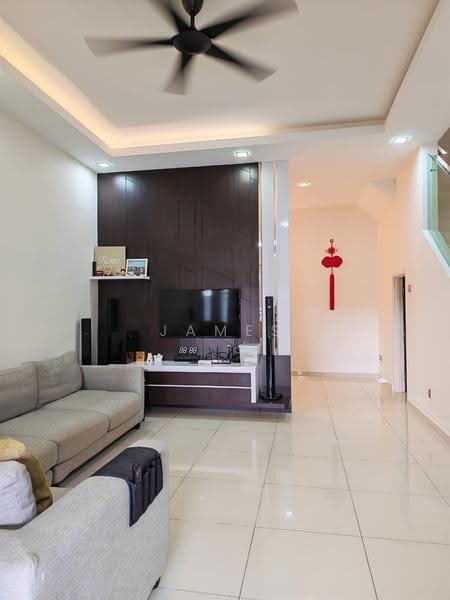 Rumah Teres 2-Tingkat untuk Disewa di Bandar Jaya Putra (Johor Bahru) - James Bong - Living Room - PropertyGuru.com.my