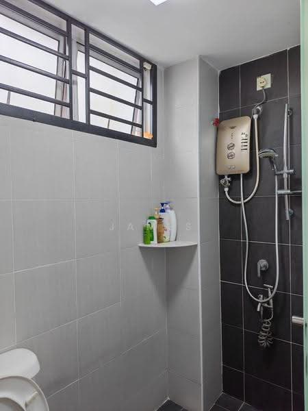 Rumah Teres 2-Tingkat untuk Disewa di Bandar Jaya Putra (Johor Bahru) - James Bong - Bathroom - PropertyGuru.com.my