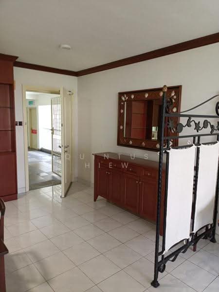 Condominium for Rent at Mont Kiara Pelangi - Quintus Hiew - Entrance - PropertyGuru.com.my