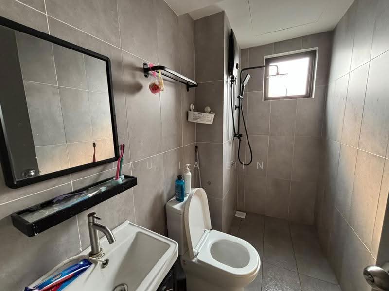 Kondominium untuk Disewa di Avia Plus, Bandar Country Homes - Lau Ia Ein - Bathroom - PropertyGuru.com.my