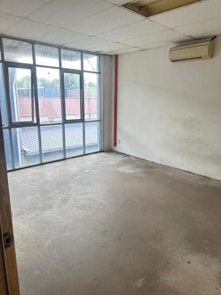 Factory for Rent in Taman Perindustrian Puchong (Puchong) - Wai Ann Teng - Interior - PropertyGuru.com.my