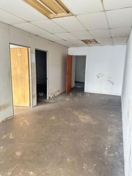 Factory for Rent in Taman Perindustrian Puchong (Puchong) - Wai Ann Teng - Interior - PropertyGuru.com.my