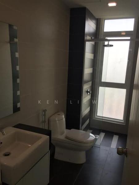 Kondominium untuk Dijual di Suasana Lumayan - Ken Liew - PropertyGuru.com.my