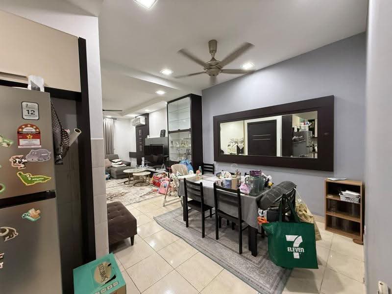 2-storey Terraced House for Rent in Setia Tropika (Johor Bahru) - Nam YC - Living Room - PropertyGuru.com.my