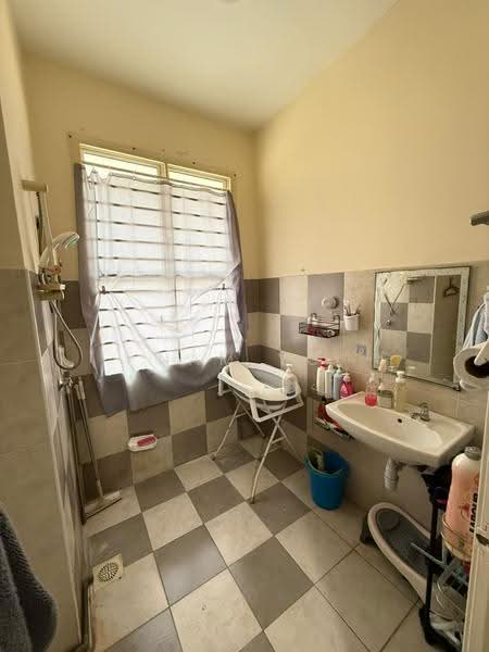 2-storey Terraced House for Rent in Setia Tropika (Johor Bahru) - Nam YC - Bathroom - PropertyGuru.com.my