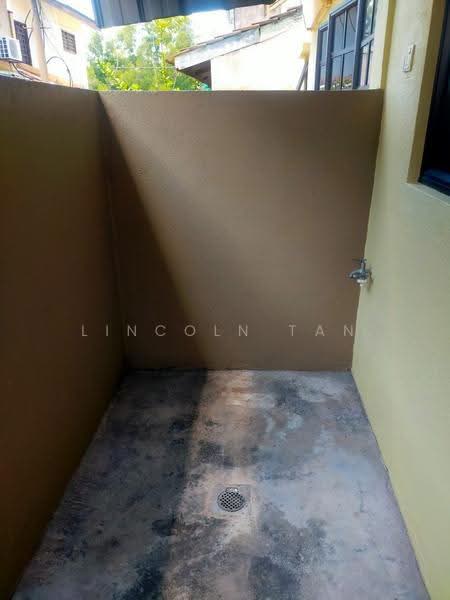 Rumah Teres 2-Tingkat untuk Dijual di Taman Wawasan (Puchong) - Lincoln Tan - Exterior - PropertyGuru.com.my