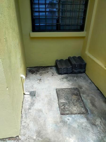 Rumah Teres 2-Tingkat untuk Dijual di Taman Wawasan (Puchong) - Lincoln Tan - Exterior - PropertyGuru.com.my