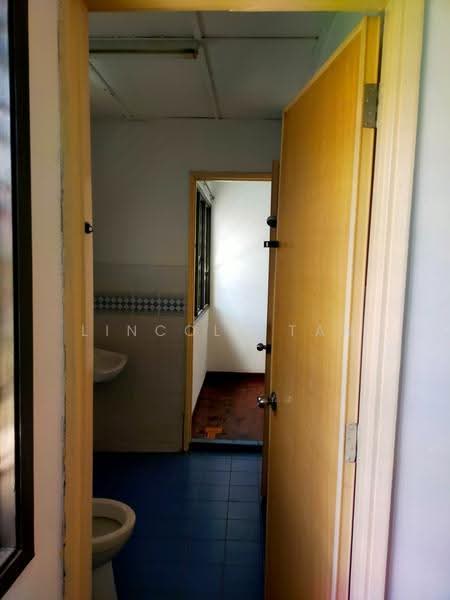 Rumah Teres 2-Tingkat untuk Dijual di Taman Wawasan (Puchong) - Lincoln Tan - Bathroom - PropertyGuru.com.my