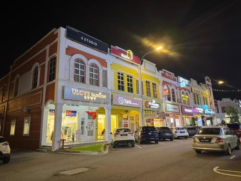 Shop for Sale in Austin Heights (Tebrau) - Darren Ler - Exterior - PropertyGuru.com.my