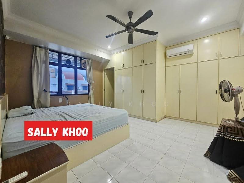 Pangsapuri untuk Dijual di Desa Permai Indah Apartment - Sally Khoo - Bedroom - PropertyGuru.com.my