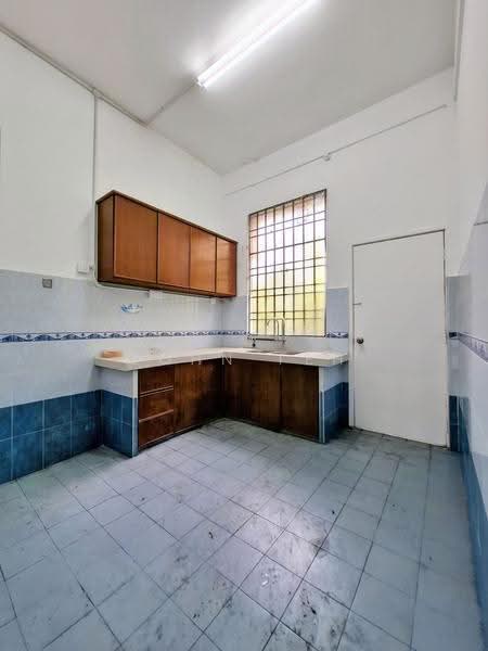 Tanah Banglo untuk Disewa di Ayer Itam (Penang) - John Teh - Kitchen - PropertyGuru.com.my