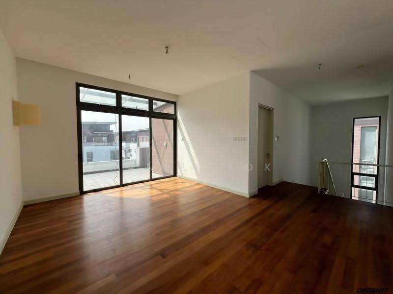 Bungalow House untuk Dijual di Kota Kemuning (Shah Alam) - Daniel Kok - Living Room - PropertyGuru.com.my