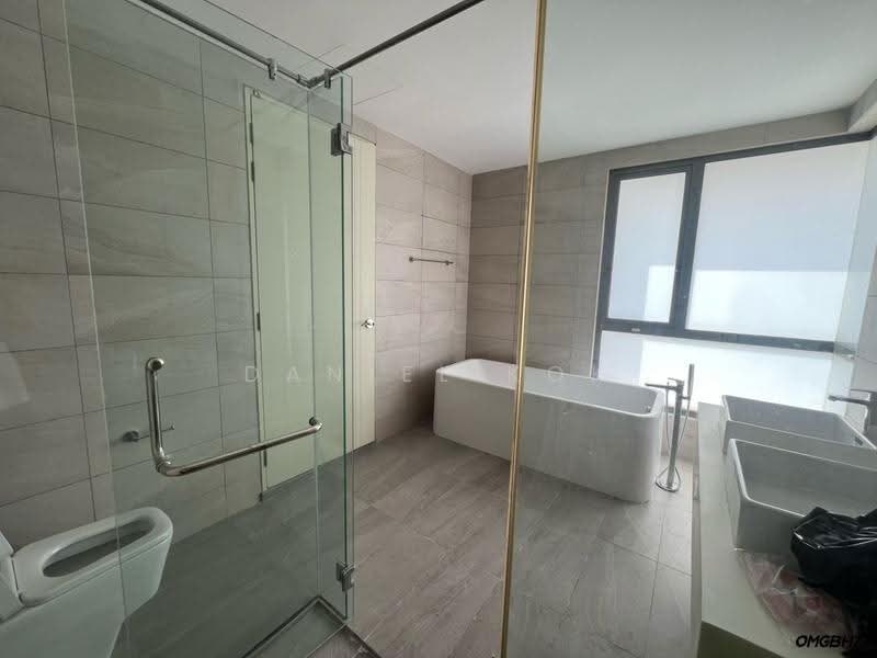 Bungalow House untuk Dijual di Kota Kemuning (Shah Alam) - Daniel Kok - Bathroom - PropertyGuru.com.my