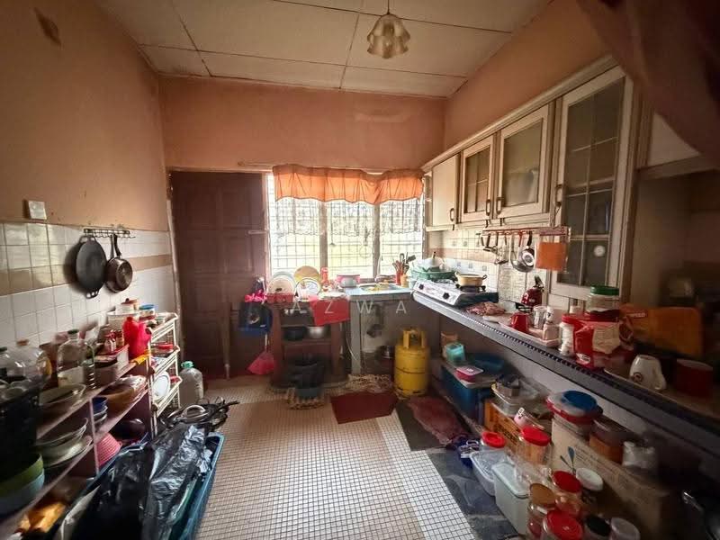 Rumah Teres 1-Tingkat untuk Dijual di Shah Alam (Selangor) - Azwa Abas - Kitchen - PropertyGuru.com.my