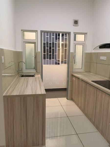 Kediaman Servis untuk Disewa di TR Residence - Charmaine Wong - Kitchen - PropertyGuru.com.my