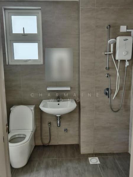 Kediaman Servis untuk Disewa di TR Residence - Charmaine Wong - Bathroom - PropertyGuru.com.my