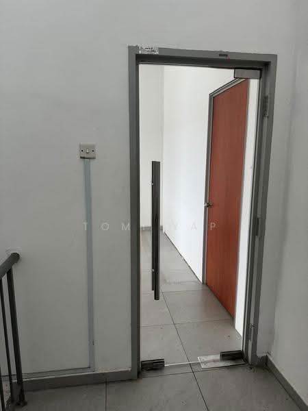 Shop / Office untuk Disewa di Skudai (Johor) - Tomi Yap - Corridor - PropertyGuru.com.my