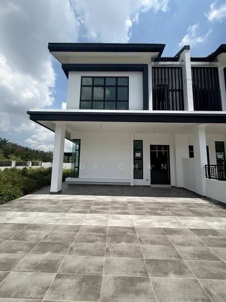 Cluster House for Sale in Iskandar Puteri (Nusajaya) (Johor) - Eddy Chan - PropertyGuru.com.my