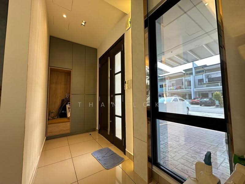 2-storey Terraced House for Sale in Taman Anggun 3 (Rawang) - Ethan Loke - Entrance - PropertyGuru.com.my