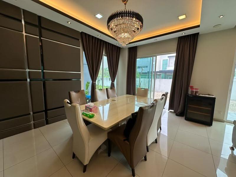 Rumah Teres 3-Tingkat untuk Dijual di Bandar Teknologi Kajang (Kajang) - Jake Lim - Dining Room - PropertyGuru.com.my