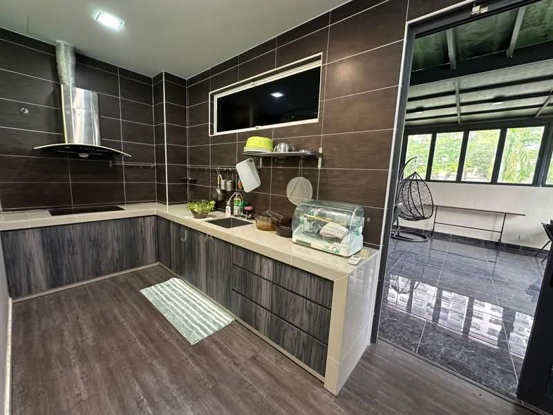 Rumah Teres 3-Tingkat untuk Dijual di Bandar Teknologi Kajang (Kajang) - Jake Lim - Kitchen - PropertyGuru.com.my