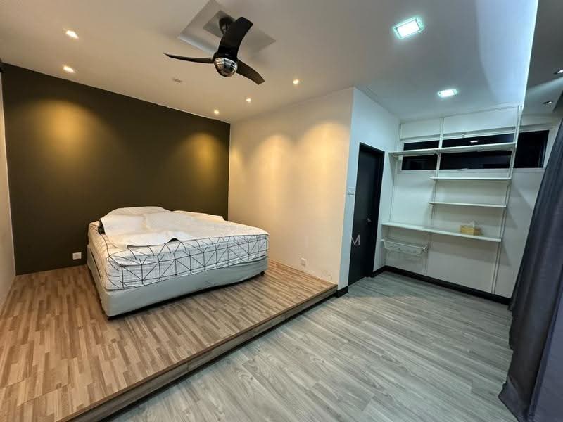 Rumah Teres 3-Tingkat untuk Dijual di Bandar Teknologi Kajang (Kajang) - Jake Lim - Bedroom - PropertyGuru.com.my