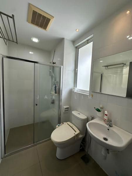 Rumah Teres 3-Tingkat untuk Dijual di Bandar Teknologi Kajang (Kajang) - Jake Lim - Bathroom - PropertyGuru.com.my