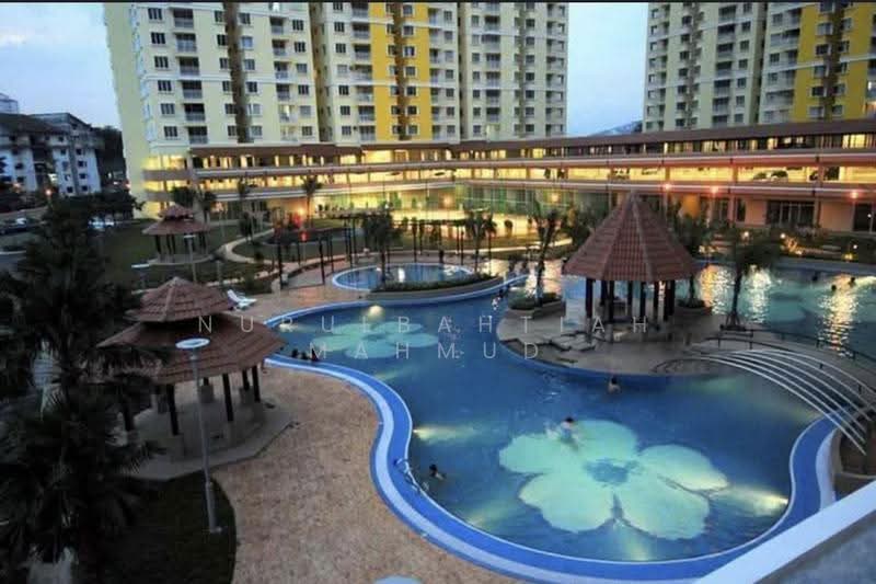 Condominium for Sale at Platinum Lake PV 10 - Nurulbahtiah Mahmud - Exterior - PropertyGuru.com.my