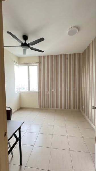 Condominium for Sale at Platinum Lake PV 10 - Nurulbahtiah Mahmud - Bedroom 2 - PropertyGuru.com.my