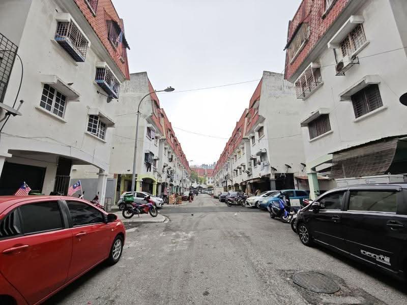 Apartment for Sale at Pinang 1B Gallery 1E - Syamsul Ilham - Exterior - PropertyGuru.com.my