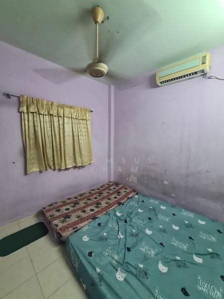 Apartment for Sale at Pinang 1B Gallery 1E - Syamsul Ilham - Bedroom - PropertyGuru.com.my