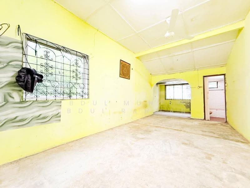 Bungalow House for Sale in Taman Marida (Senawang) - Abdul Mun'im Abdul Rahman - Interior - PropertyGuru.com.my
