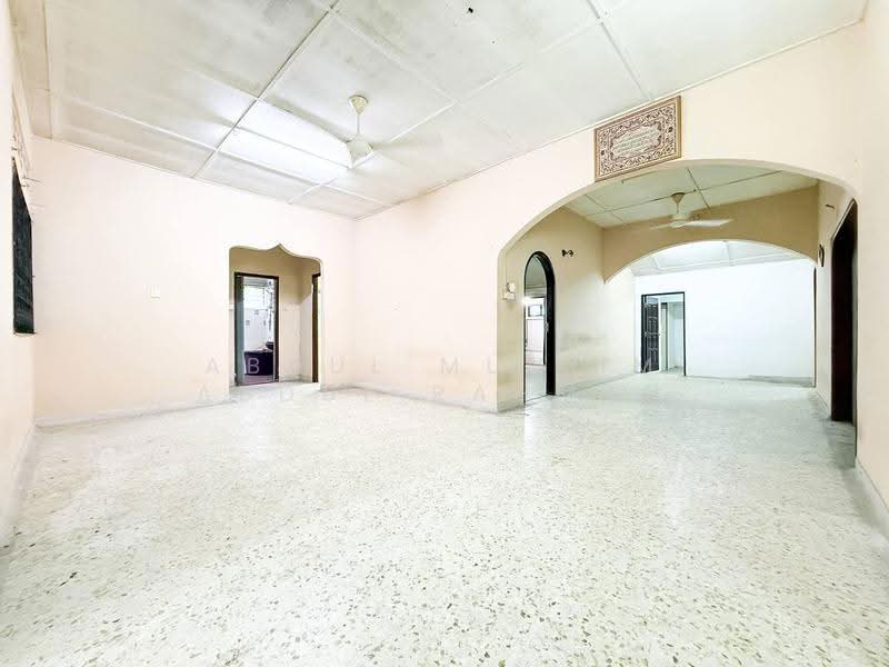 Bungalow House for Sale in Taman Marida (Senawang) - Abdul Mun'im Abdul Rahman - Living Room - PropertyGuru.com.my