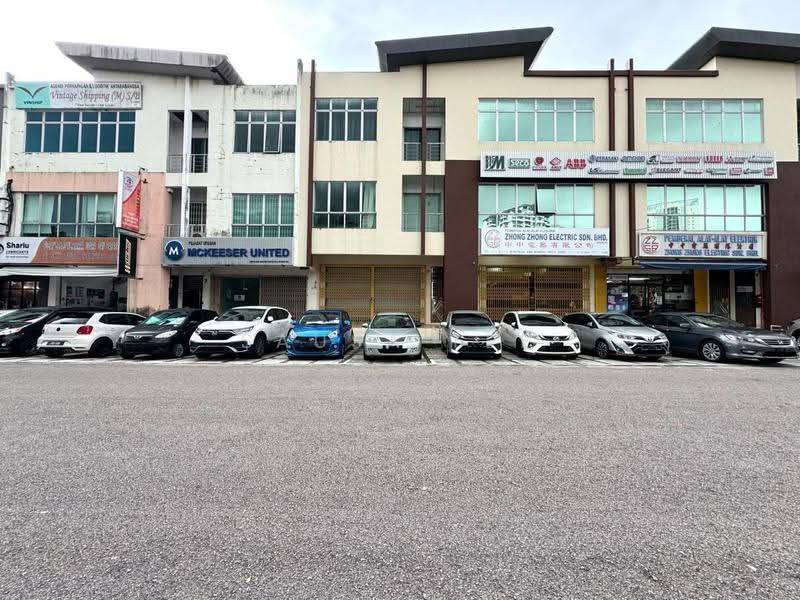 Shop / Office untuk Disewa di Taman Molek (Johor Bahru) - Sausa Lee - Exterior - PropertyGuru.com.my
