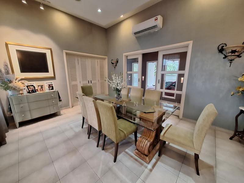 Bungalow House untuk Dijual di Kota Damansara (Selangor) - Ping Han Lai - Dining Room - PropertyGuru.com.my