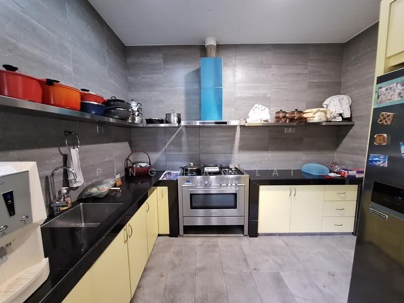 Bungalow House untuk Dijual di Kota Damansara (Selangor) - Ping Han Lai - Kitchen - PropertyGuru.com.my