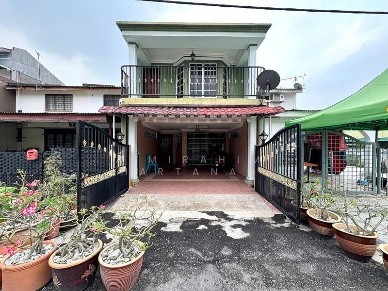 Rumah Teres untuk Dijual di Batu Caves (Selangor) - AimiRahim Hartanah - Exterior - PropertyGuru.com.my