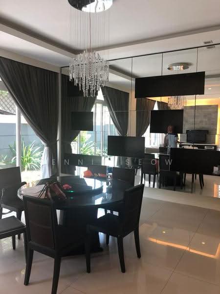 Semi-Detached House for Rent in Tanjung Tokong (Penang) - Fennie Seow - Dining Room - PropertyGuru.com.my