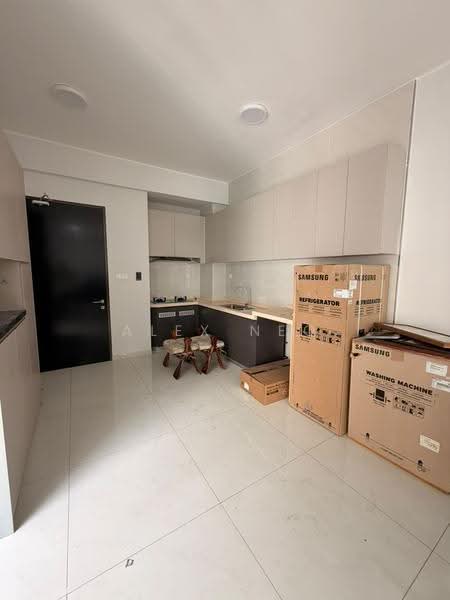 Kondominium untuk Disewa di Bay Laurel @ Country Garden Danga Bay - Alex Neo - Kitchen - PropertyGuru.com.my
