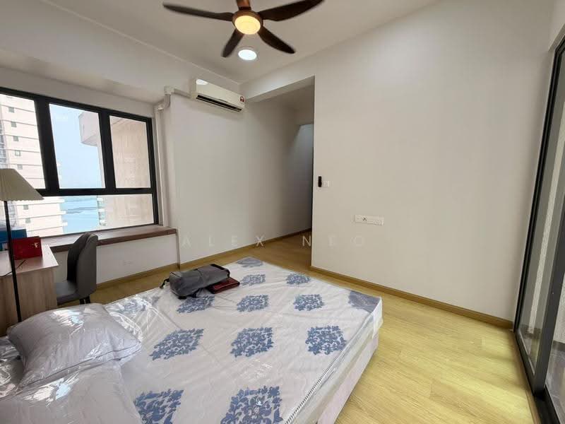 Kondominium untuk Disewa di Bay Laurel @ Country Garden Danga Bay - Alex Neo - Bedroom - PropertyGuru.com.my