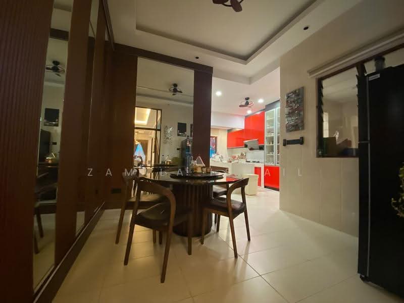 Rumah Teres 2-Tingkat untuk Dijual di Bukit Jelutong (Shah Alam) - Zamila Ismail - Kitchen - PropertyGuru.com.my