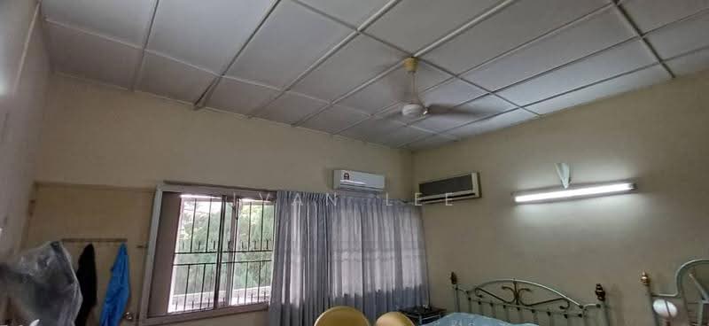 Bungalow House for Rent in SS2 (Petaling Jaya) - Ivan Lee - Bedroom - PropertyGuru.com.my