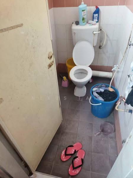 Apartment for Sale at Mentari Court - Nexus Tan - Bathroom - PropertyGuru.com.my
