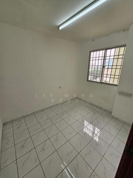 Pangsapuri untuk Disewa di Taman Kristal - Lee Meng Keat - Interior - PropertyGuru.com.my