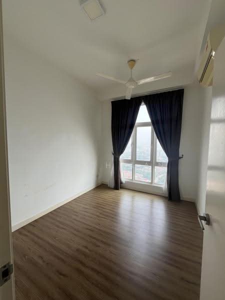 Kondominium untuk Disewa di Damansara Foresta - Keith Tan - Bedroom - PropertyGuru.com.my