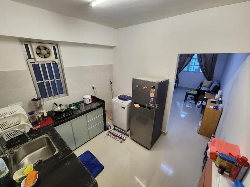 Condominium for Rent at Ara Green - Elaine Lee - Kitchen - PropertyGuru.com.my