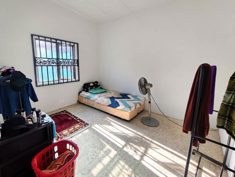 1-storey Terraced House for Sale in Bandar Baru Bangi (Selangor) - Mohd Faizal - Bedroom - PropertyGuru.com.my