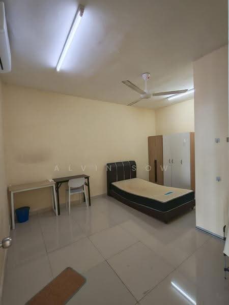 Condominium for Rent at Platinum Lake PV 16 - Alvin Sow - Bedroom - PropertyGuru.com.my