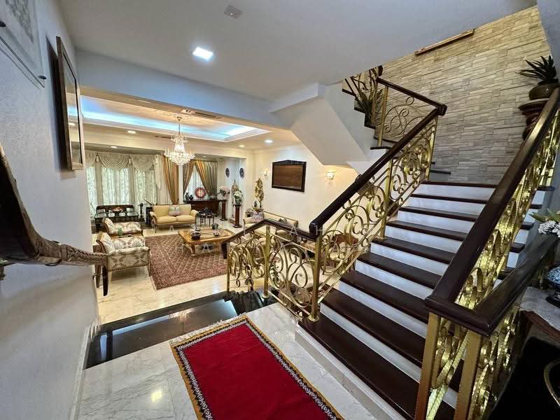Rumah Berkembar untuk Dijual di SS4 (Petaling Jaya) - AimiRahim Hartanah - Living Room - PropertyGuru.com.my
